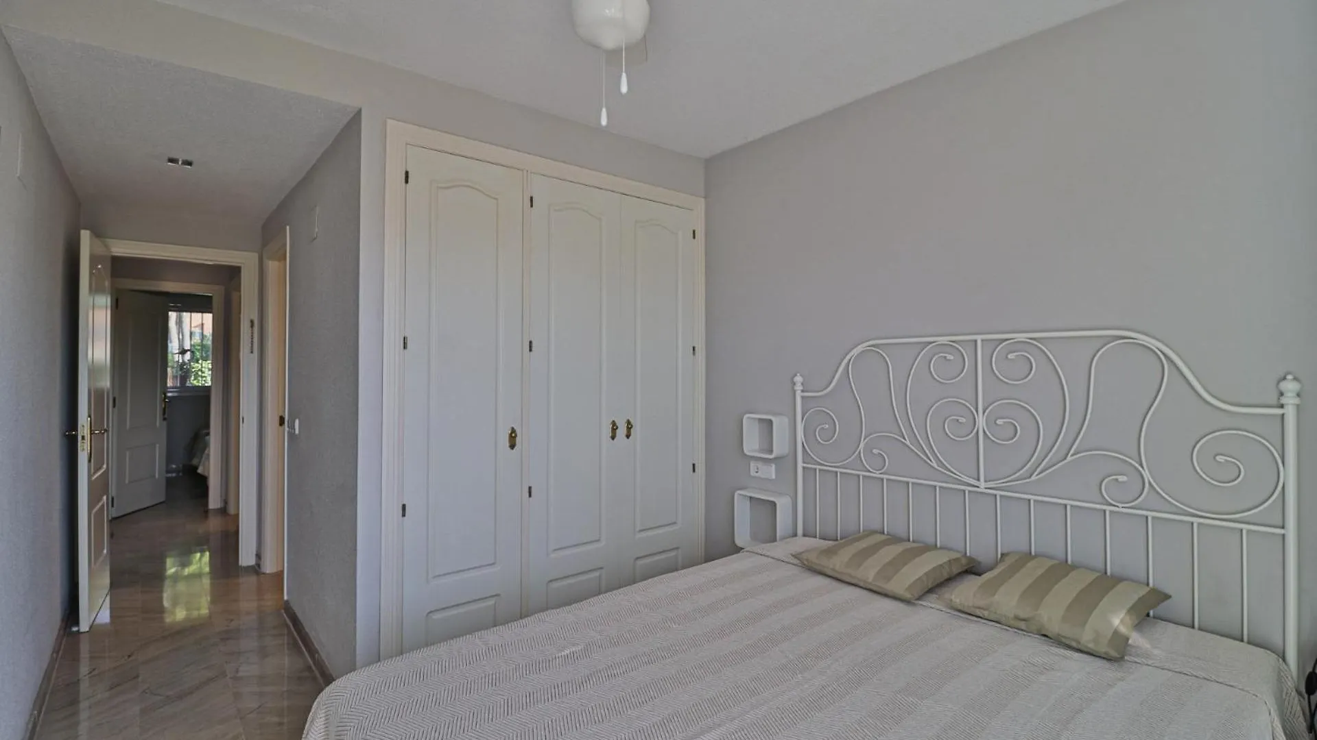 Bahia De Casares Apartment